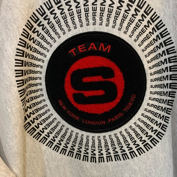 Supreme hoodie - Picture 5 of 6